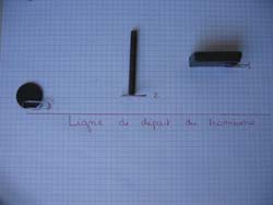 rangement de trois aimants selon leur force - 12.6 ko